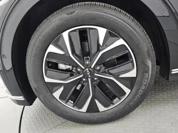 2023 Kia EV6 с пробегом 12 726 км