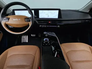2023 Kia EV6 с пробегом 12 726 км