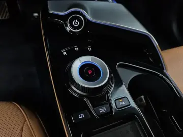 2023 Kia EV6 с пробегом 12 726 км