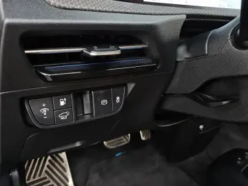 2023 Kia EV6 с пробегом 12 726 км