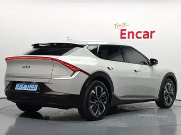 2022 Kia EV6 с пробегом 50 188 км