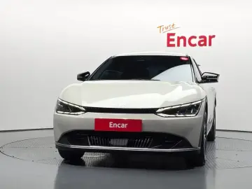 2022 Kia EV6 с пробегом 50 188 км