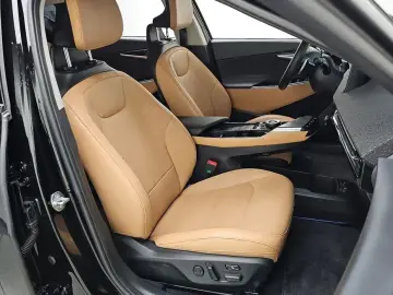 2023 Kia EV6 с пробегом 12 726 км