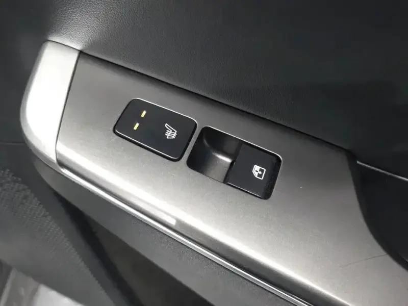 2022 Kia EV6 с пробегом 50 188 км
