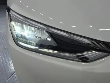 2022 Kia EV6 с пробегом 50 188 км