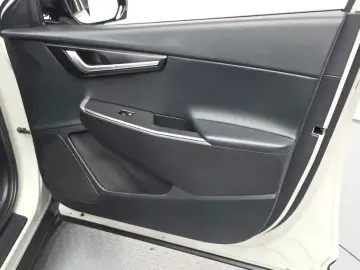 2022 Kia EV6 с пробегом 50 188 км