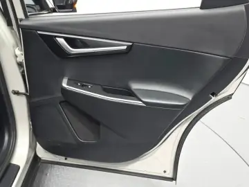 2022 Kia EV6 с пробегом 50 188 км