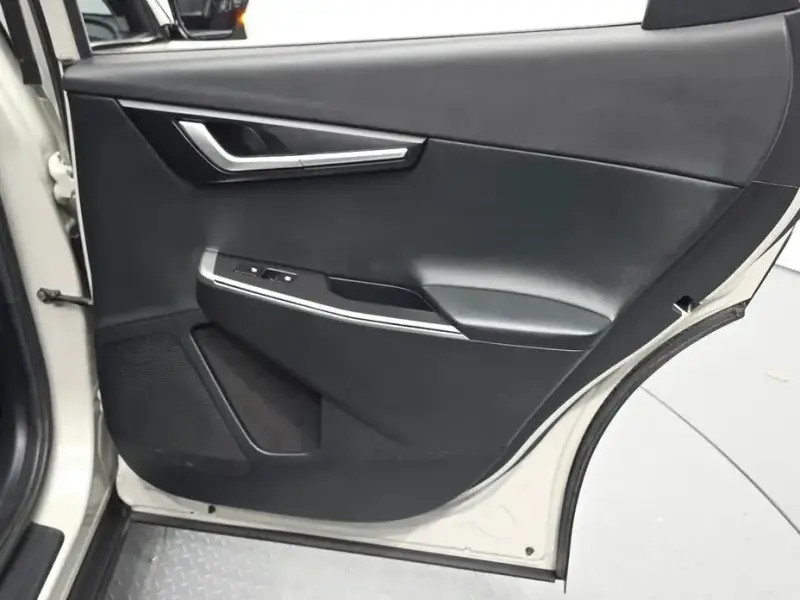 2022 Kia EV6 с пробегом 50 188 км