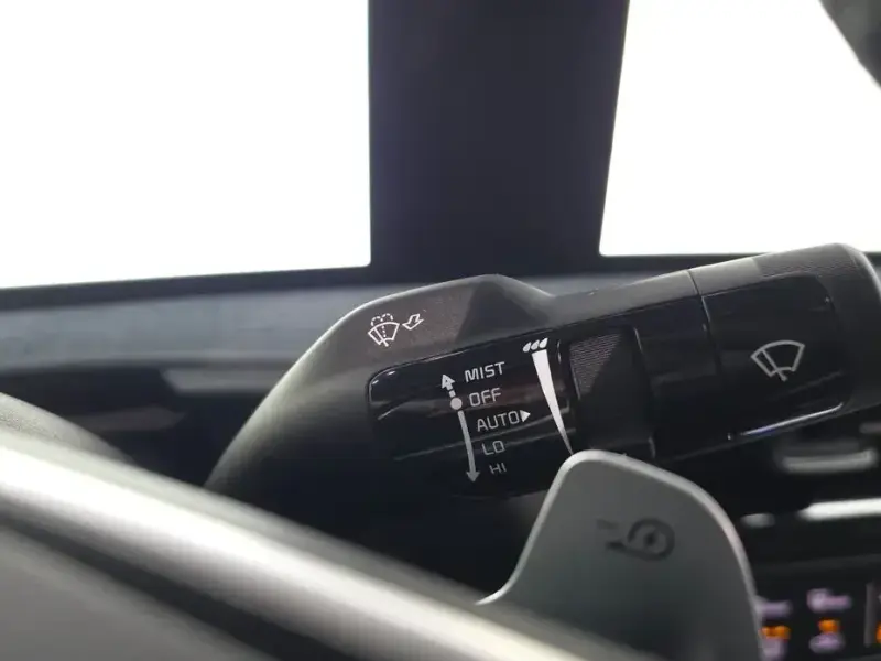 2022 Kia EV6 с пробегом 50 188 км