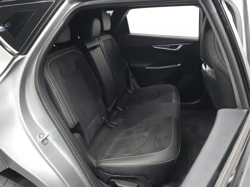 2023 Kia EV6 с пробегом 58 449 км