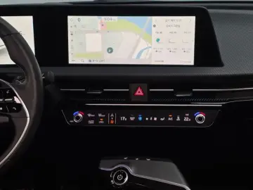 2023 Kia EV6 с пробегом 58 449 км