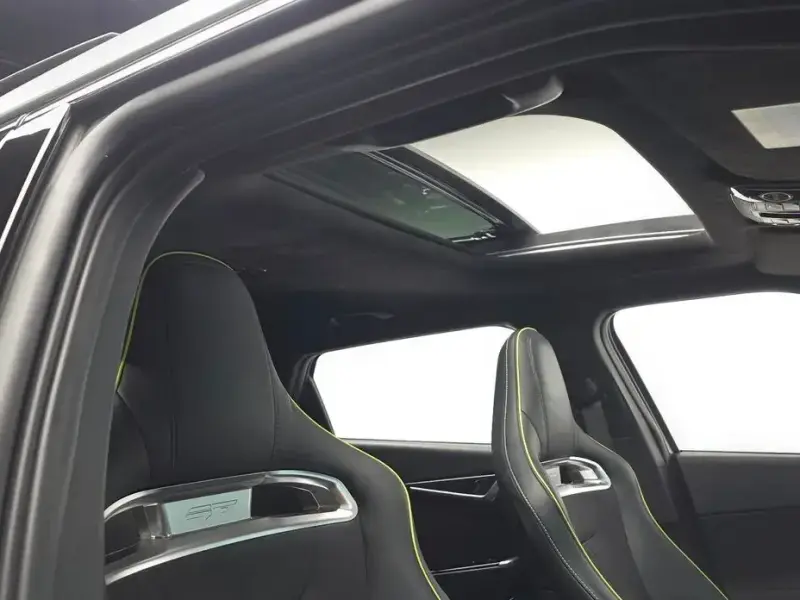 2023 Kia EV6 с пробегом 58 449 км