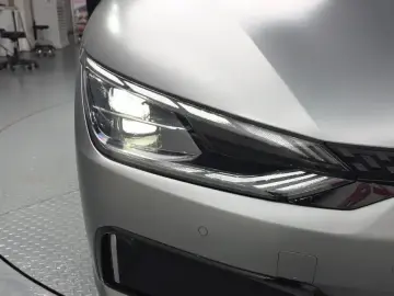 2023 Kia EV6 с пробегом 58 449 км