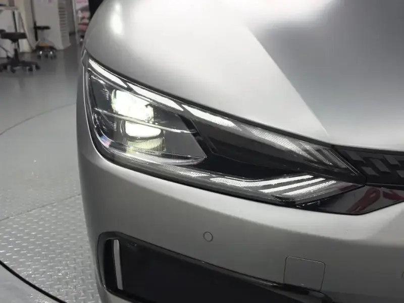 2023 Kia EV6 с пробегом 58 449 км