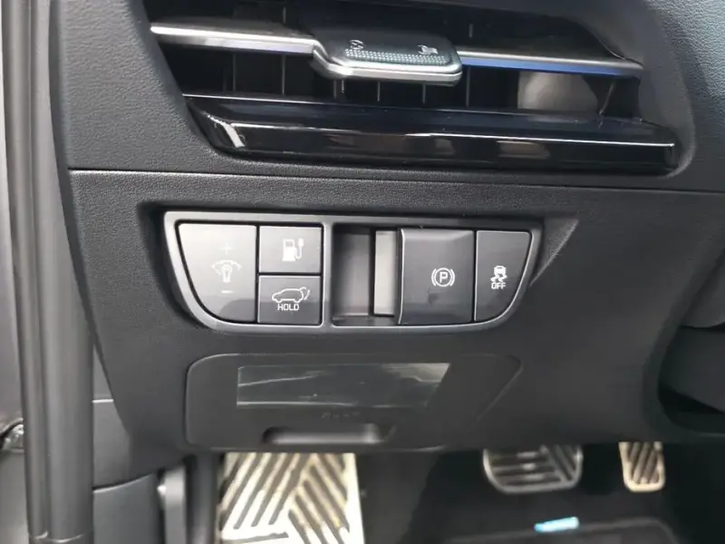 2023 Kia EV6 с пробегом 58 449 км