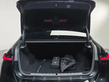 2025 BMW i7 с пробегом 12 514 км
