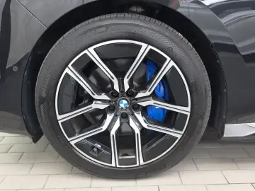 2024 BMW i7 с пробегом 56 241 км