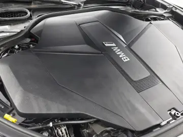 2024 BMW i7 с пробегом 56 241 км
