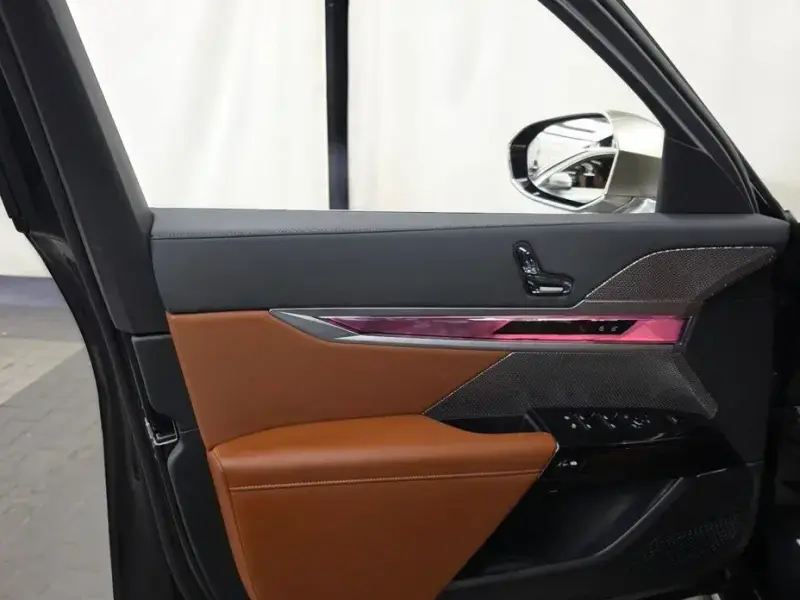 2024 BMW i7 с пробегом 56 241 км