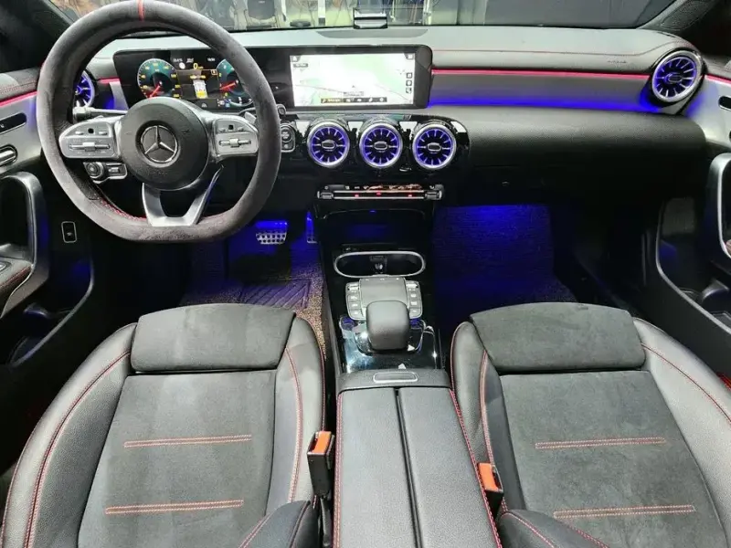 2023 Mercedes-Benz CLA с пробегом 19 873 км
