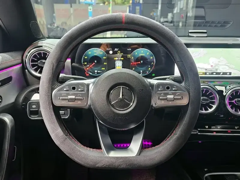 2023 Mercedes-Benz CLA с пробегом 19 873 км