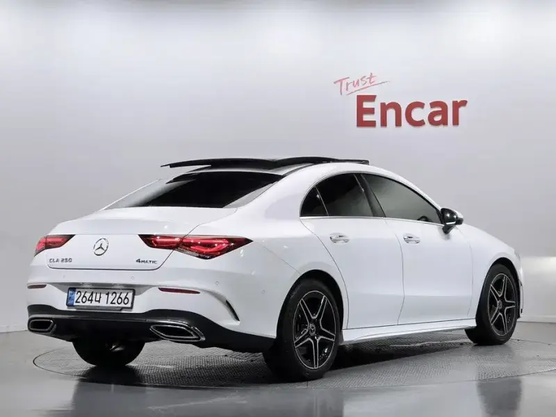 2022 Mercedes-Benz CLA с пробегом 48 056 км