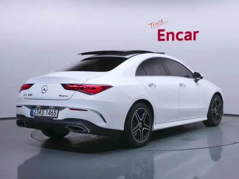 2021 Mercedes-Benz CLA с пробегом 32 489 км