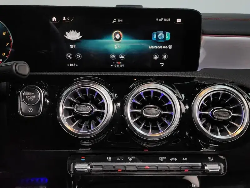 2021 Mercedes-Benz CLA с пробегом 32 489 км