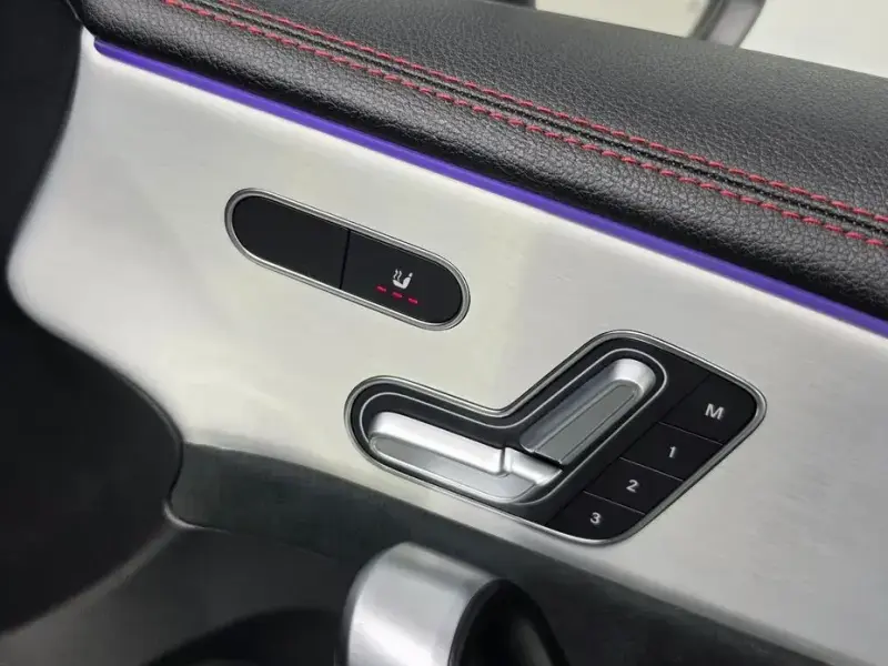 2022 Mercedes-Benz CLA с пробегом 48 056 км