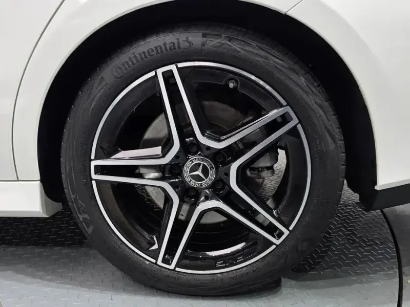 2022 Mercedes-Benz CLA с пробегом 48 056 км