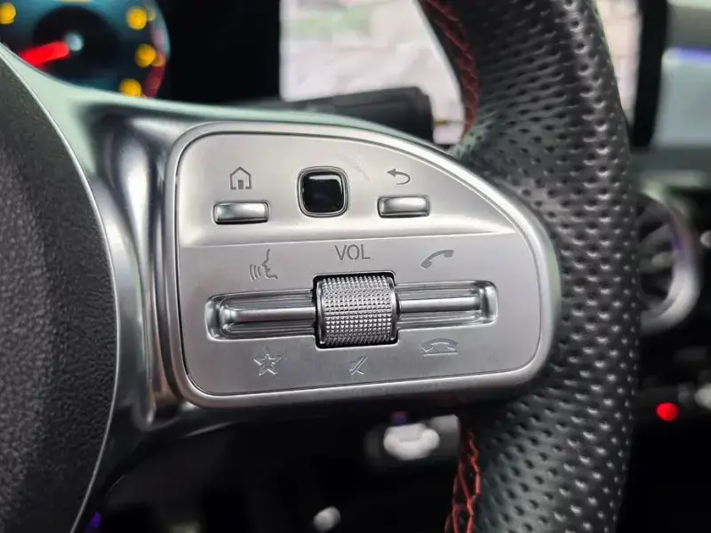 2022 Mercedes-Benz CLA с пробегом 48 056 км