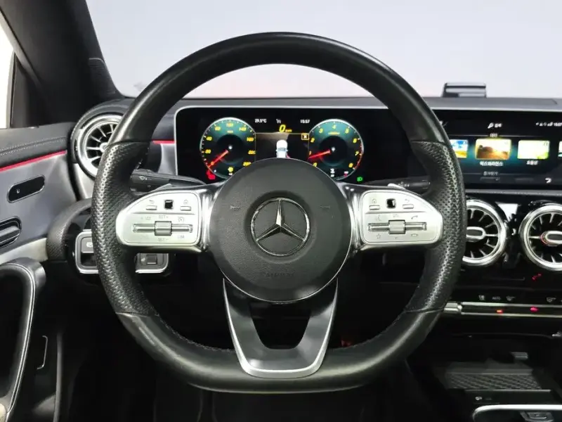 2020 Mercedes-Benz CLA с пробегом 108 483 км
