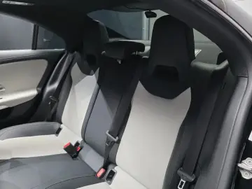 2021 Mercedes-Benz CLA с пробегом 64 480 км