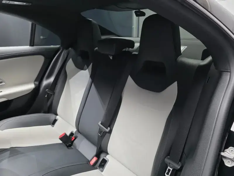 2021 Mercedes-Benz CLA с пробегом 64 480 км