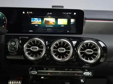 2020 Mercedes-Benz CLA с пробегом 108 483 км