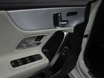 2020 Mercedes-Benz CLA с пробегом 108 483 км