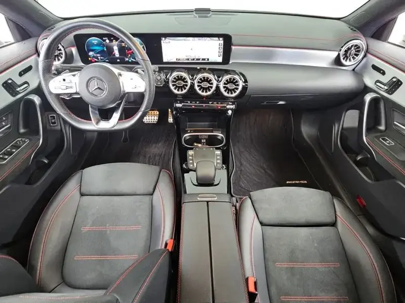 2022 Mercedes-Benz CLA с пробегом 62 339 км