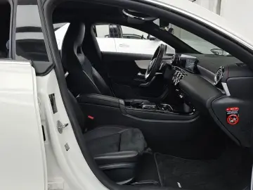 2022 Mercedes-Benz CLA с пробегом 62 339 км