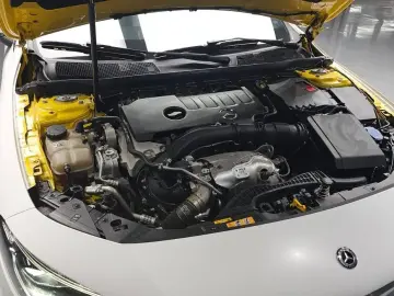 2020 Mercedes-Benz CLA с пробегом 77 866 км