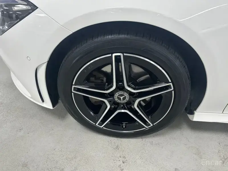 2023 Mercedes-Benz CLA с пробегом 32 990 км