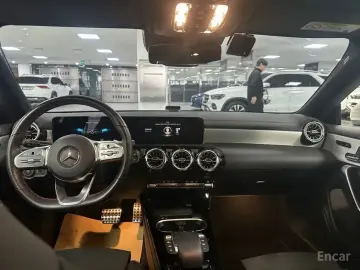 2023 Mercedes-Benz CLA с пробегом 32 990 км