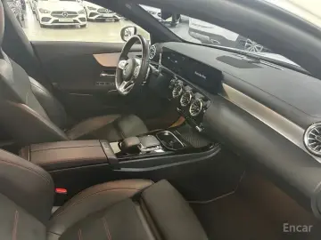 2023 Mercedes-Benz CLA с пробегом 32 990 км