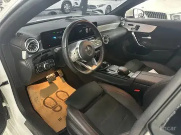 2023 Mercedes-Benz CLA с пробегом 32 990 км