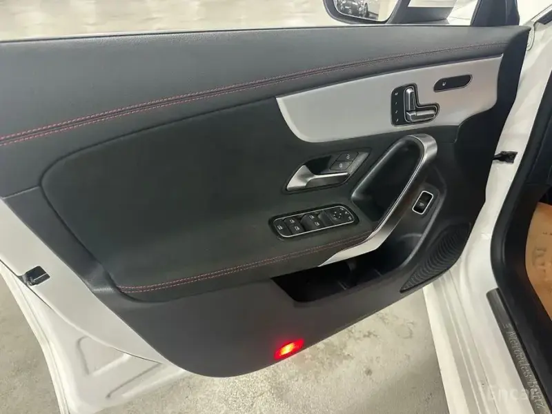 2023 Mercedes-Benz CLA с пробегом 32 990 км