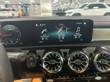 2023 Mercedes-Benz CLA с пробегом 32 990 км
