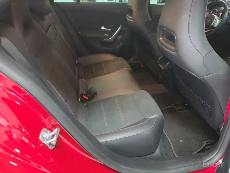 2023 Mercedes-Benz CLA с пробегом 33 716 км