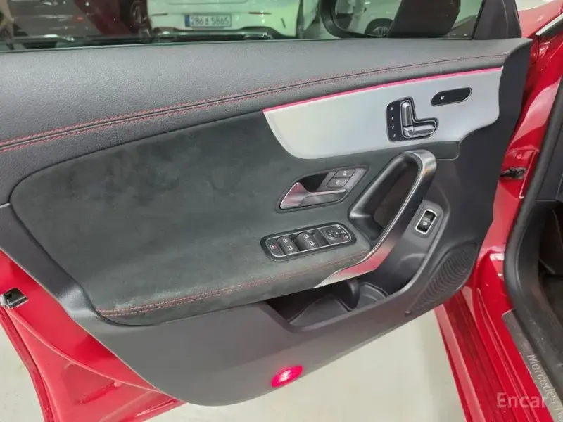 2023 Mercedes-Benz CLA с пробегом 33 716 км