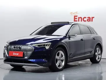 2021 Audi e-tron с пробегом 109 500 км