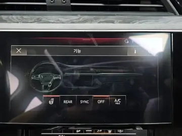 2021 Audi e-tron с пробегом 109 500 км