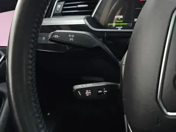 2021 Audi e-tron с пробегом 109 500 км